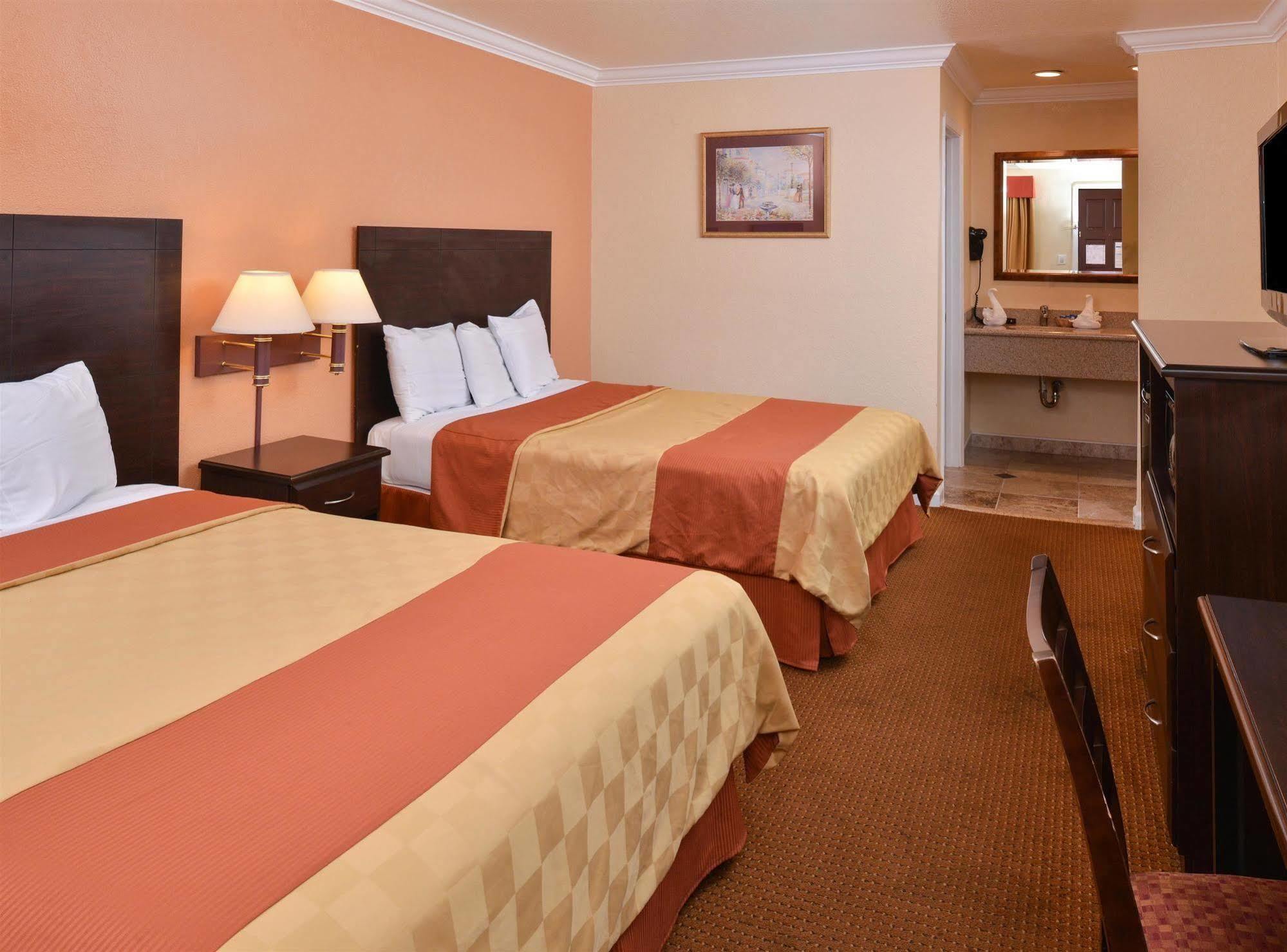 Americas Best Value Inn Σανιβέιλ Εξωτερικό φωτογραφία