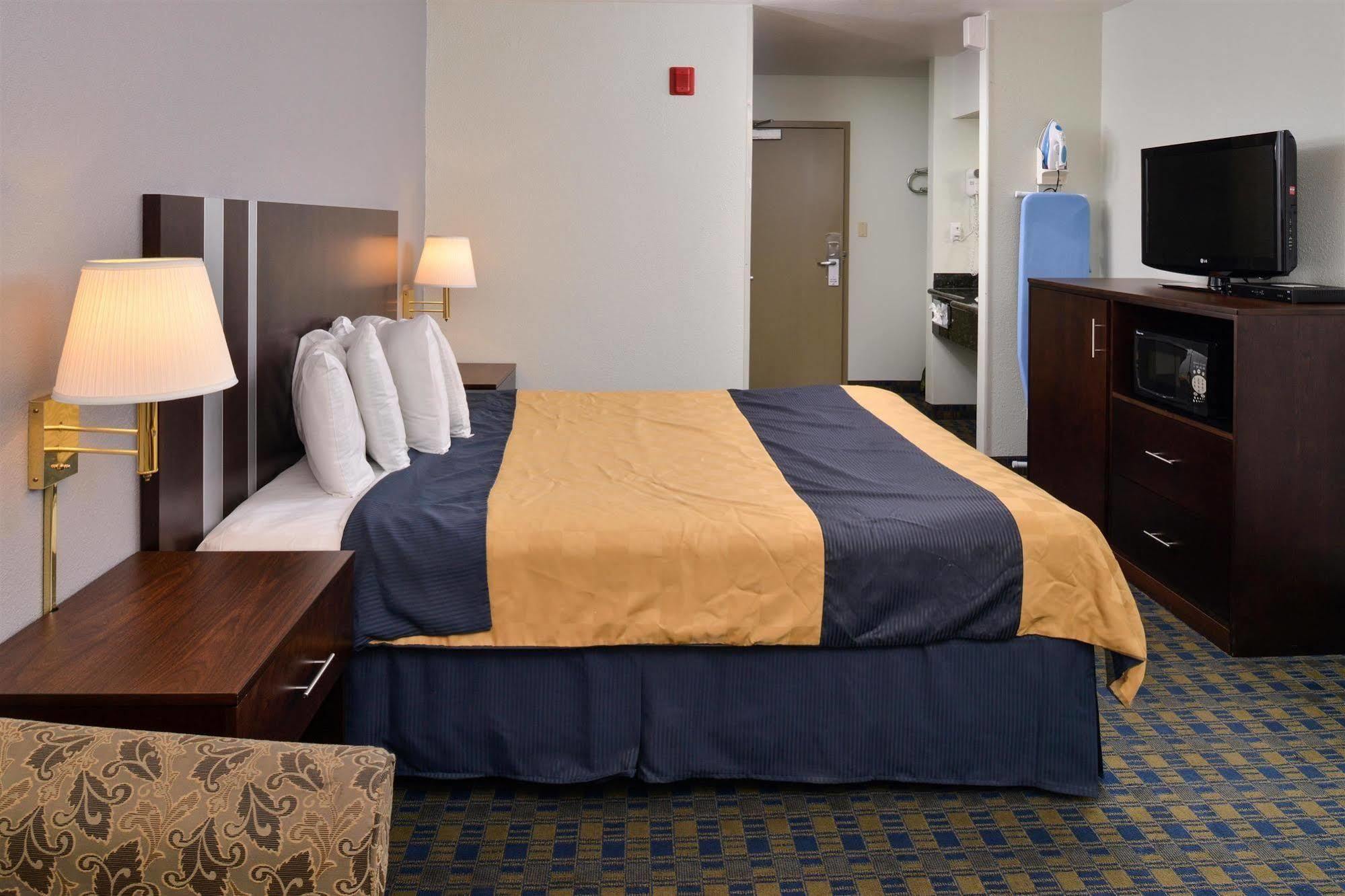 Americas Best Value Inn Σανιβέιλ Εξωτερικό φωτογραφία