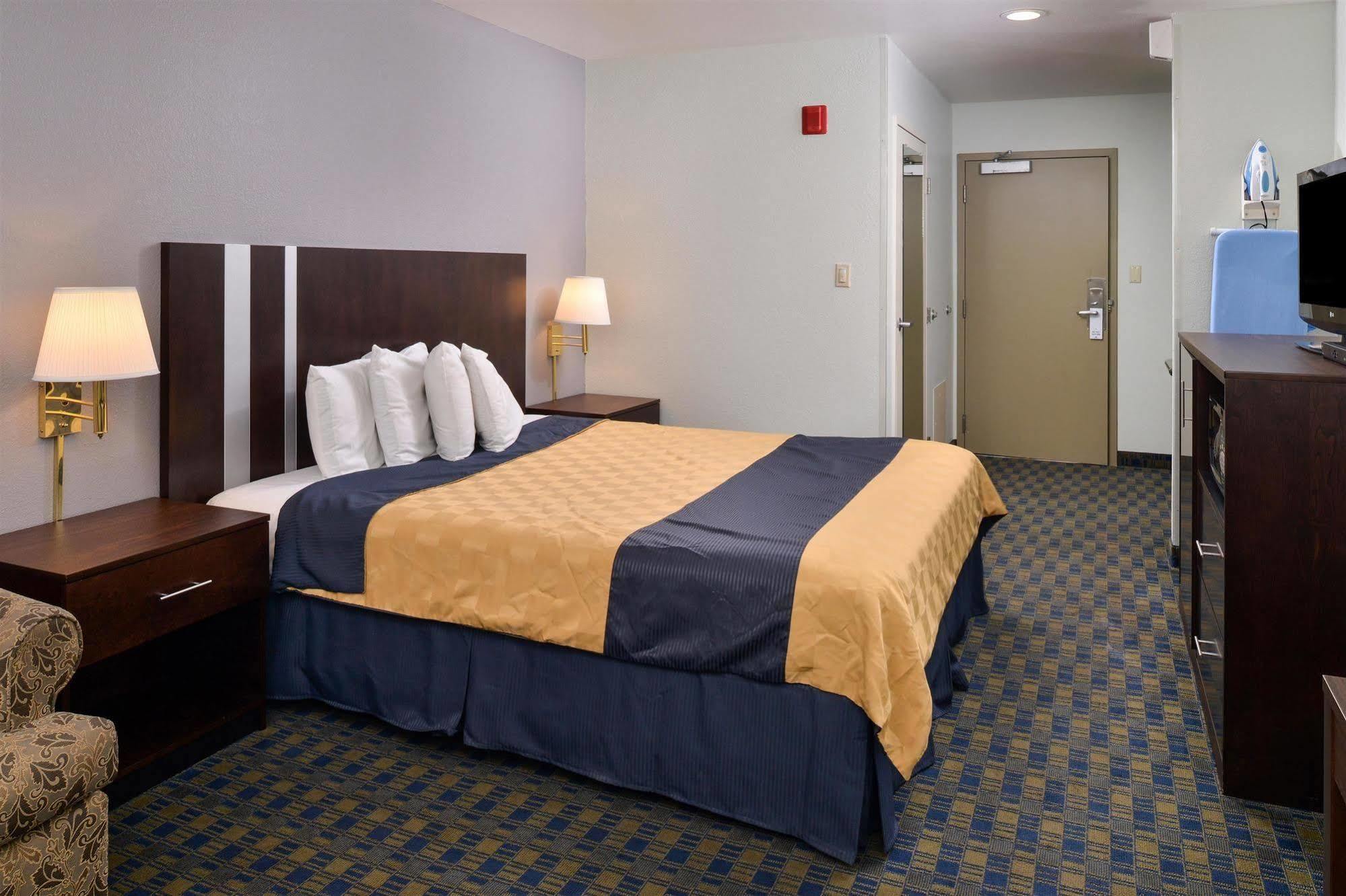 Americas Best Value Inn Σανιβέιλ Εξωτερικό φωτογραφία